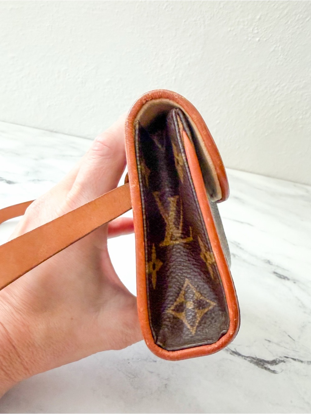 Louis Vuitton Monogram Pochette Florentine Belt Bag - Picture 11 of 13